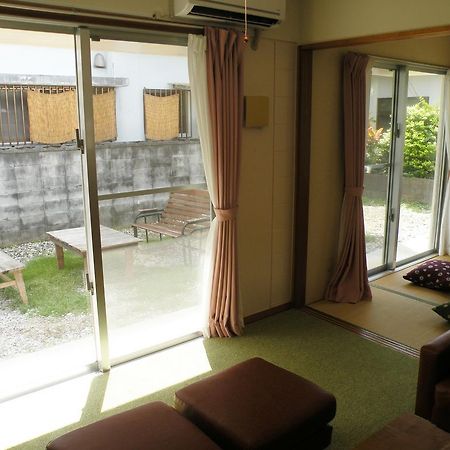 Motobu Cottage Nobaru Exterior photo