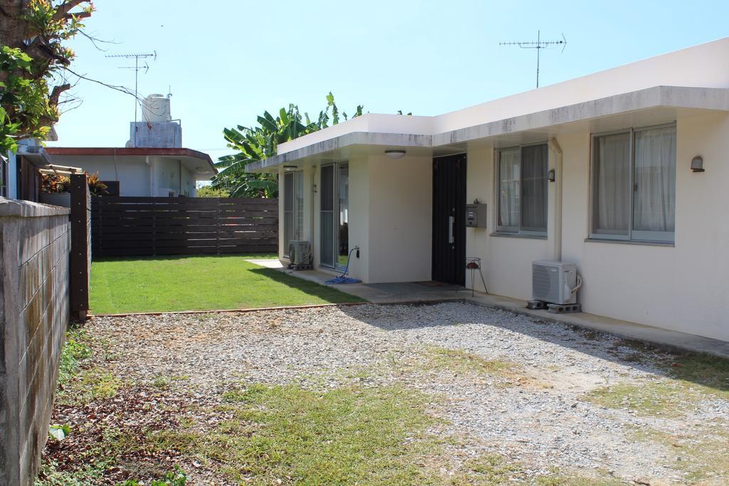Motobu Cottage Nobaru Exterior photo